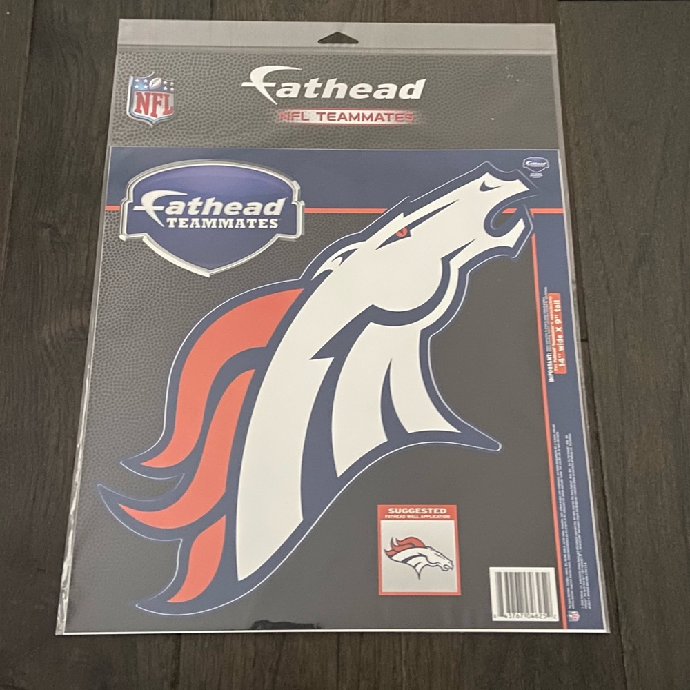 NFL | Denver Broncos Wall Decal